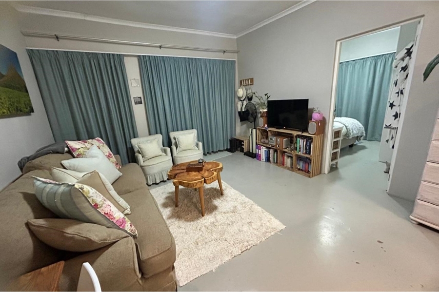 To Let 2 Bedroom Property for Rent in Paarl South Western Cape